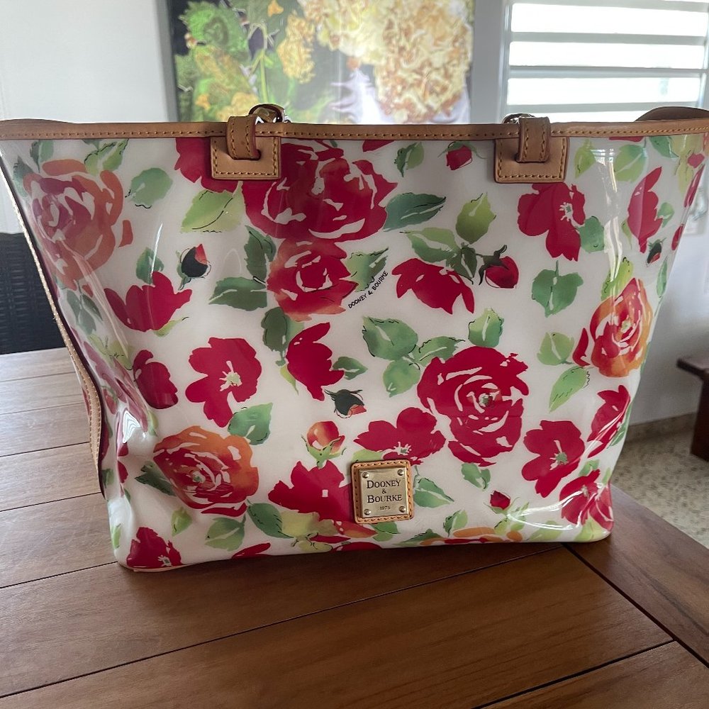 Gorgeous Dooney & Burke Tote